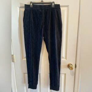 Womans Crushed Velvet Feel Leisure Lounge Pant Jogger Lux Wave Design Size 8